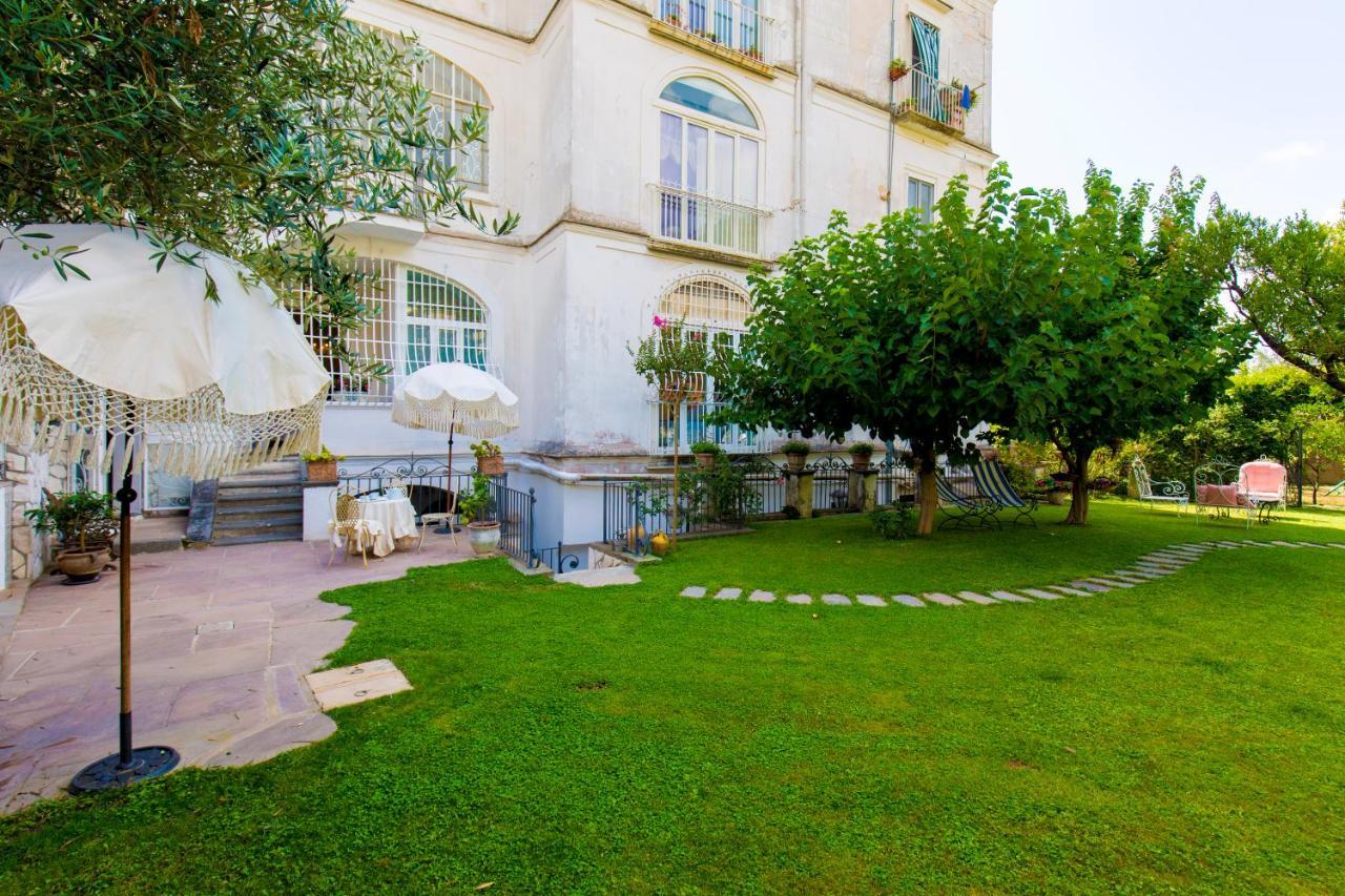 Palazzo Cacace Relais Hotel Meta Kültér fotó