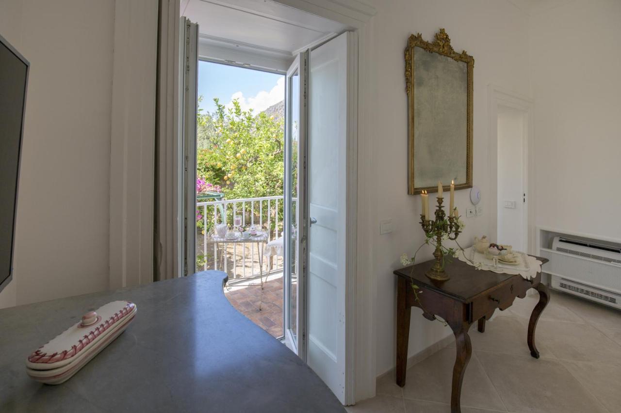 Palazzo Cacace Relais Hotel Meta Kültér fotó