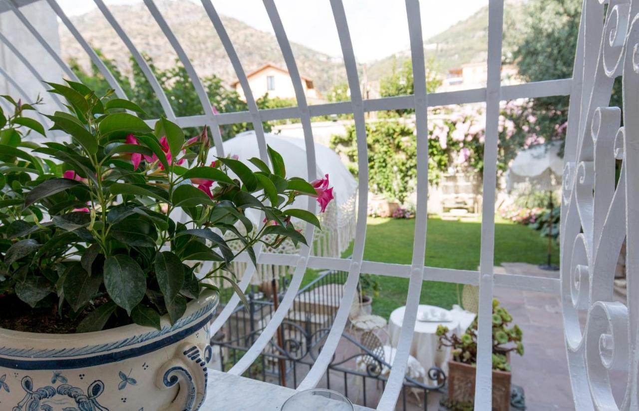 Palazzo Cacace Relais Hotel Meta Kültér fotó